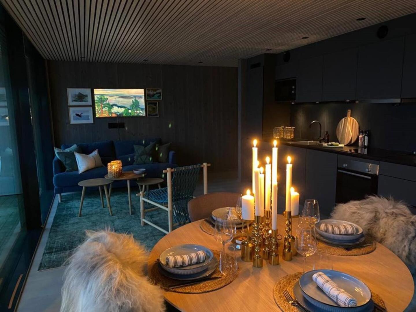 Waterfront Apartment With Panoramic Sea View Henningsvær Exterior foto