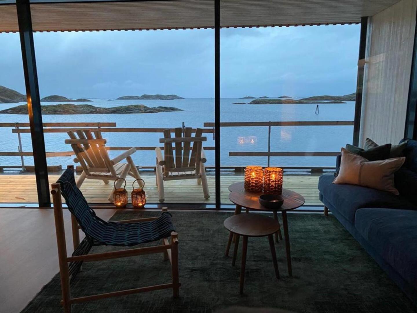 Waterfront Apartment With Panoramic Sea View Henningsvær Exterior foto